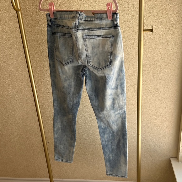 Current/Elliott Acid Washed Distressed Skinny Jeans - Picture 6 of 10